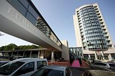Europa Hotels & Kongresscenter  - Europa Hotels Congress Center Budapest - Hotell Europa - apartment hotell vid Europa Kongresscentret