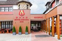 Hôtel Piroska avec 4 étoiles á Bukfurdo en Hongrie - l'hôtel de bien-etre en Hongrie ✔️ Hôtel Piroska**** Bük - hôtel bien-être pas cher à Bukfurdo en demi-pension - 