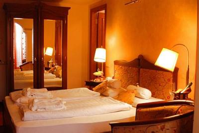Spa Wellness Hotel Amira - Romantyczny pokój podwójny w Heviz, Węgry - ✔️ Amira Hotel**** Hévíz - Amira Boutique Wellness i Spa Hotel Heviz z promocjami