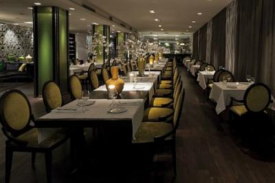 Restaurant élégant au centre-ville de Budapest, près de la place des Héros, dans l'Hôtel Andrassy - Mamaison Hotel Andrassy Budapest - Offres spéciales de l'Hôtel Andrassy dans le 6e arrondissement de Budapest