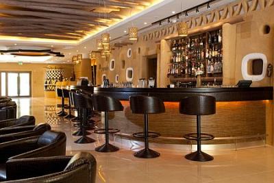 Отель Hotel Bambara  -Коктель-бар с экзотическими напитками - ✔️ Bambara Hotel Felsotarkany**** - Bukk Отель Бамбара в городе Бюкк