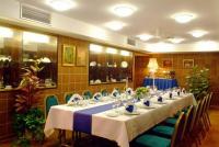 Hotel Hungaria City Center Budapest - restauran con especialidades húngaras en Budapest