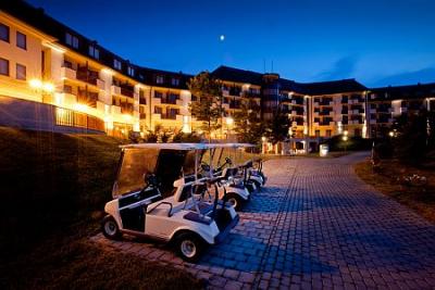 Il Golf Club aspetta i clienti dell'albergo con prezzi vantaggiosi a Bukfurdo - ✔️ Greenfield Golf Spa Hotel Bukfurdo**** - hotel benessere a Bukfurdo