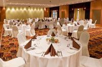 Restaurant cu masă tradiţională ungară şi internaţională în hotelul Greenfield Hotel Golf Spa din Bükfürdő