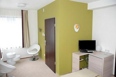 Hotell Broadway nära Parlamentet i Budapest - Bliss Wellness Hotel Budapest - apartements på Hotel Bliss, i innerstan av Budapest på gunstigt pris