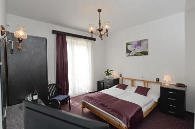 Chambre au prix discount dans l'Hôtel Budai á Budapest - Hotel Budai Budapest - logement pas cher avec un bon transport et parking