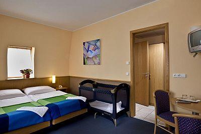 Business Hotel Jagello - habitaciónes económicas en el distrito 12 de Buda - ✔️ Hotel Jagello*** Budapest - alojamiento en Buda