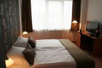 Canada Hotel Budapest - номер в отеле, по-соседству с мостом Ладьманьоши