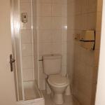 Camera con bagno privato all'Hotel Bestline Budapest