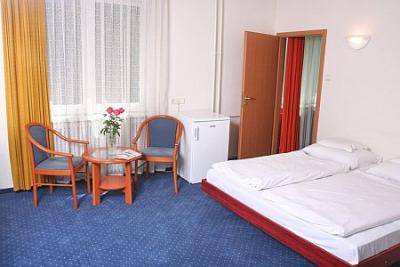 Paquetes de medio pensión a precio rebajado en el lago Balaton en el Hotel Club Aliga - ✔️ Club Aliga Hotel*** Balatonaliga - Balatonvilagos, Lago Balaton