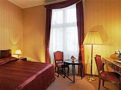 Kamers op Margaretha-eiland - Grand hotel Margitsziget - Budapest - room - Hotel Grand Margitsziget - ✔️ ENSANA Grand Hotel Margitsziget**** Budapest - Grand Hotel Budapest, Hongarije