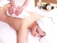 Avkoplande massage i Hotell Danubius Health Spa Resort Aqua