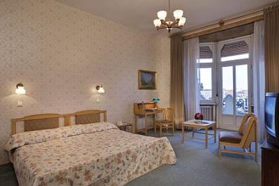 Danubiushotell Gellert i Budapest, i hjärtan av Ungern - billig paket - Gellért Hotel**** Budapest - traditionella termal hotell med extra erbjudande i Budapest, Ungern