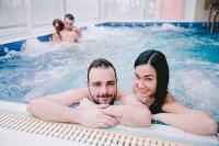 Лечебница и Велнесс Отель Эликсир в Морахалом- Elixír Hotel Mórahalom Medical Wellness Hotel-номера по акции с полупансионом