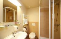 Bagno elegante all'Hotel Erzsebet Kiralyne a Godollo