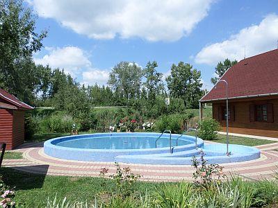 Fûzfa Hotel a Poroszló con piscina termale - hotel vicino all'Ecocentro di Poroszlo - ✔️ Fűzfa Pihenőpark*** Poroszló - hotel benessere vicino alla riva del Lago Tisza a Poroszlo