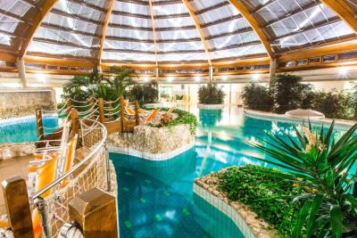 Vacanţă de wellness la preţ avantajos - Hotelul Gotthard din Ungaria - ✔️ Gotthard Therme Hotel**** Szentgotthárd - Wellness Conference Hotel Szentgotthard