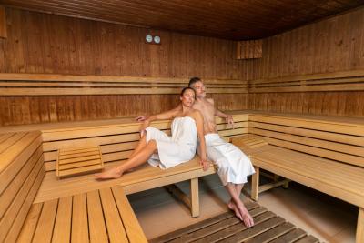 Sauna à l'Hôtel Gotthard - hôtel de luxe 4 étoiles à Szentgotthard - Hongrie - ✔️ Gotthard Therme Hotel**** Szentgotthárd - Wellness et Conférence Szentgotthard, près de la frontière autrichienne