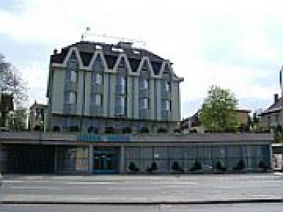 Hotel Bara - Отель Бара в центре Будапешта у подножья горы Геллерт - Budapest - ✔️ Hotel Bara*** Budapest - Отель Бара Будапешт