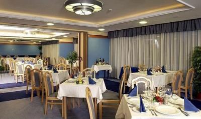 Eger Park Hôtel - Restaurant - Hongrie - Eger Park Hotel - Hotel Eger Park - Hotel Eger**** Park Eger - hôtel bien-être à Eger, Hongrie