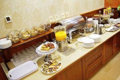 Buffet breakfast in Hotel Gold Wine & Dine Buda in Budapest - ✔️ Gold Hotel**** Budapest - Hotel at the bottom of the Gellert Hill in Budapest