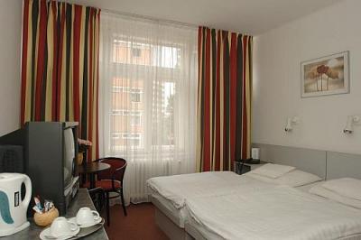 Tweepersoonskamer in Hotel Griff in Boedapest, Hongarije - Hotel Griff Budapest*** - Hotel Griff Boedapest, driesterren hotel op de Bartok Bela straat in Boeda