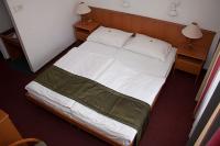 Hotel Griff Boedapest - comfortabele tweepersoonskamer - goedkoop hotel aan de Bartok Bela weg in Boedapest, Hongarije