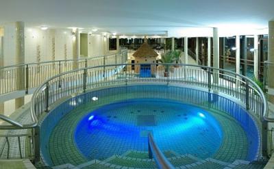 4* hotel de bienestar con jacuzzi para los amantes de la salud - ✔️ Wellness Hotel Gyula**** - hotel de bienestar en la vecinidad de la terma del castillo a un precio económico