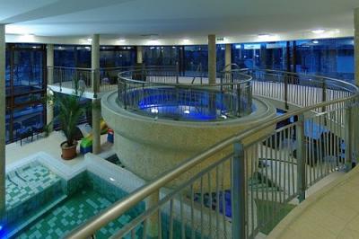 Wellness Hotel Gyula, speciale wellnessarrangementen met volpension - ✔️ Wellness Hotel Gyula**** - wellnesshotel tegen betaalbare prijzen in de buurt van de Burchtbad