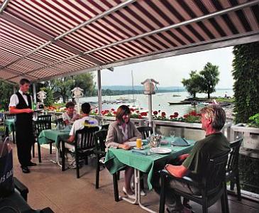 Hotel Helikon Keszthely Balaton - restaurante con hermosa vista al lago Balaton - ✔️ Hotel Helikon**** Keszthely - Hotel especial en el lago Balaton