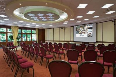 Moderner Konferenzraum in Sopron im Hotel Löver - ✔️ Hotel Lövér Sopron*** - Spezielles Wellnesshotel mit Halbpension in Sopron