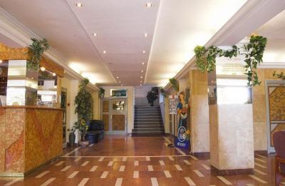 Hotell Nap Budapest Reception - Hotel Nap Budapest - 3 tsjärnig Hotell Nap Budapest