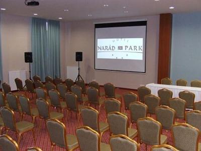 Sală de conferinţe în hotelul Narad Park - hotel ieftin de 4 stele - Hotel Narad Park - Ungaria - ✔️ Hotel Narád Park**** Mátraszentimre - Hotel ieftin de wellness în Matraszentimre