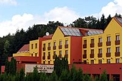 Hotel Narad Park - Hotel de 4 stele în Matraszentimre, Ungaria - ✔️ Hotel Narád Park**** Mátraszentimre - Hotel ieftin de wellness în Matraszentimre