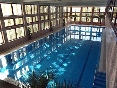 4* Wellness Hotel Bal Resort's zwembad in Balatonalmadi - Hotel Bál Resort**** Balatonalmádi - wellnesshotel rechtstreeks aan de noordelijke oever van het Balaton-meer