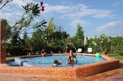 Egerszalok en Hongrie - Hôtel Shiraz Fabuleux - le bains extérieure de l'hôtel de bien-etre  - Hotel Shiraz**** Egerszalok - L'Hôtel Shiraz Wellness Egerszalok Hongrie