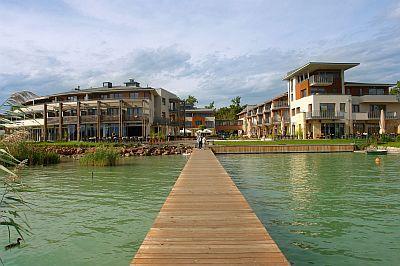 Hôtel GoldenResort 4* à côté du lac Balaton - ✔️ Hotel Golden Lake**** Balatonfüred - bien-être et repos à Balatonfured sur le Lac Balaton