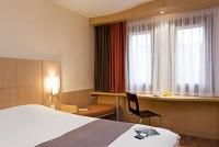 Goedkoop Ibis-hotel in Boedapest 3* Ibis Heroes Square Budapest