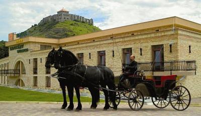 Hôtel Kapitany Sumeg - la possibilité de carrosse á cheval  - ✔️ Hotel Kapitany**** Wellness Sumeg - Hôtel de bien-être avec des paquets au prix spécial á Sümeg en Hongrie