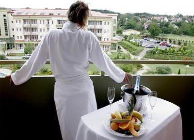Alojamiento en Zalakaros, hoteles y alojamientos en Zalakaros - ✔️ Hotel Karos Spa**** Zalakaros - hotel spa, termal y wellness en Hungría  a precios reducidos