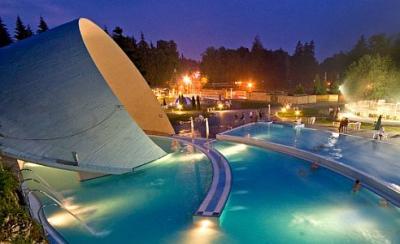 Grotbad in Miskolctapolca Hongarije - Kikelet Club Hotel - ✔️ Kikelet Club Hotel*** Miskolctapolca - appartementhotel