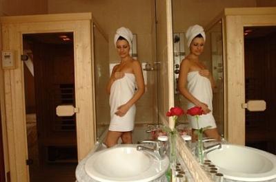 Suite con sauna e jacuzzi all'Hotel Korona a Eger - ✔️ Hotel Korona**** Eger - hotel benessere con camere 4 stelle nel centro di Eger