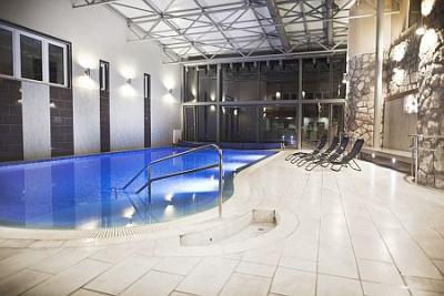 Makar Sport and Wellness Hotel Pecs, indoor pool in the wellness area of Hotel Makar - ✔️ Makar Wellness Hotel**** Pécs - paquetes de bienestar de media pensión en Pecs