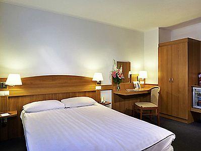 Hotel Mercure Buda - chambre économique à Budapest avec parking couvert près de la Gare du Midi  - ✔️ Hôtel Mercure Budapest Castle Hill**** - Mercure Budapest près de la Gare du Sud