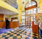 Hotel Museum Boedapest - Hotel Accor Mercure Museum Budapest op Trefort straat