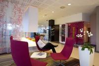 4-sterren hotel in Boeda tegen zeer aantrekkelijke prijzen - lobby van het Novotel City Budapest