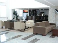 Hotel Residence Ózon　-　ホテル　レジデンス　マ－トラハ－ザではコンフェレンツィアル－ムもご用意しております。オンラインブッキングも可能です。