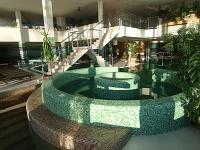 Oasis de bienestar del Hotel Ozon en Matrahaza - jacuzzi, piscina, sauna, sauna infra