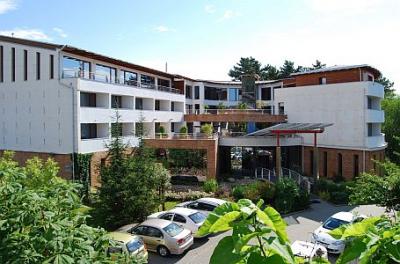 Residence Hotel Siofok - hotel met halfpension voor actieprijzen in Siofok bij het Balatonmeer - ✔️ Hotel Residence**** Siofok - Goedkoop wellness en conferentiehotel in Siofok, aan de zuidelijke oever van Balaton