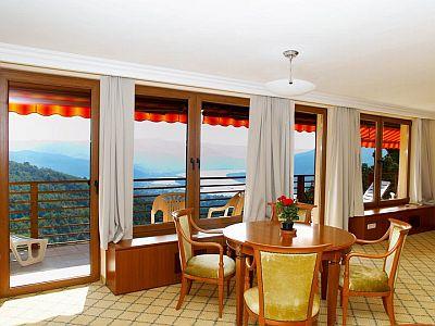 Vista dell'Ansa del Danubio dall'Hotel Silvanus di Visegrad - ✔️ Hotel Silvanus**** Visegrad - Hotel benessere Silvanus a Visegrad con vista panoramica sull'Ansa del Danubio